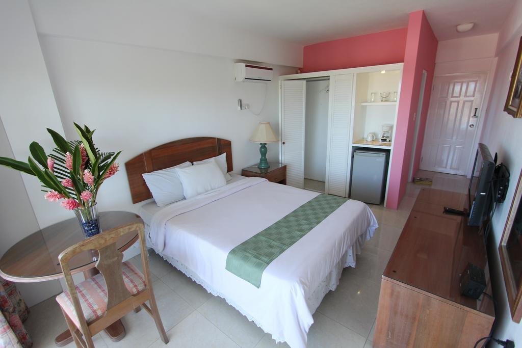 Match Resort Port Antonio Quarto foto